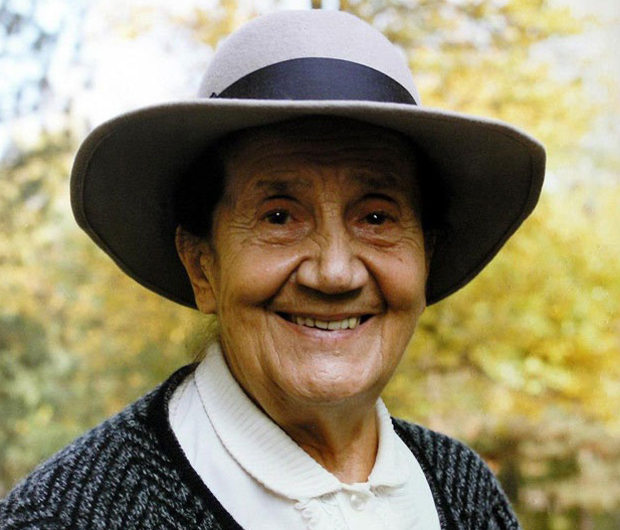 Национални просветни савет после буре у јавности ИСПРАВИО НЕПРАВДУ: Десанка Максимовић ОСТАЈЕ у школском програму